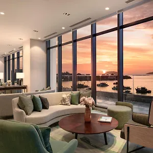 4* 호텔 Citadines Waterfront